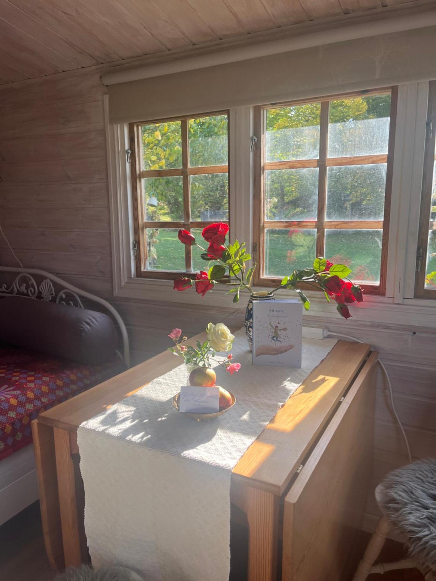 Naturnaera Fritidsboende, Tomtebo - Yintorp Arkelstorp Esterno foto